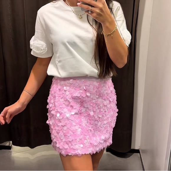 Zara Pink Sequin Mini Skirt - Picture 4 of 16